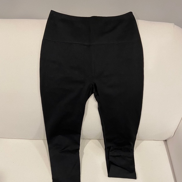 Leggings - Picture 1 of 3